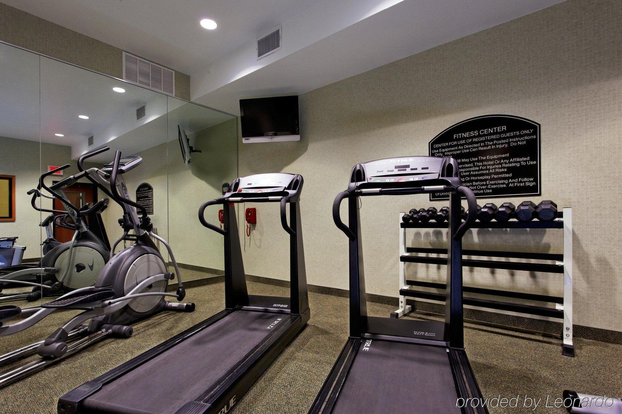 Holiday Inn Express Hotel & Suites Burleson - Fort Worth, An Ihg Hotel Servizi foto